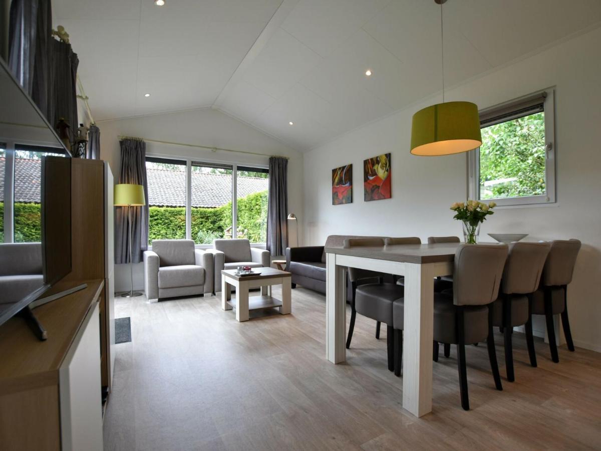 Spacious Chalet In Wolfheze With Garden Exterior photo